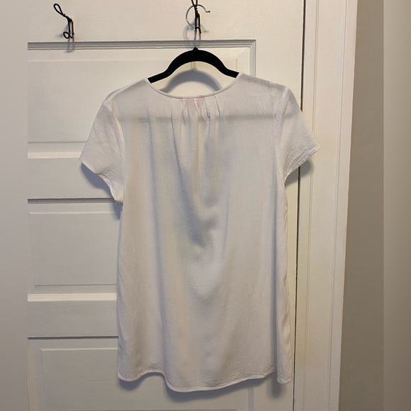 EUC Lilly Pulitzer Sea Avenue Embroidered Tunic Top in Resort White - Picture 4 of 6